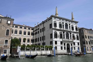 Blick auf das Aman-Hotel in Venedig