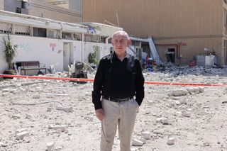 Israels Premierminister Benjamin Netanyahu vor dem Soroka Krankenhaus