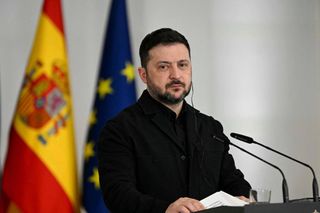 Wolodymyr Selenskyj bei einer Pressekonferenz in Madrid