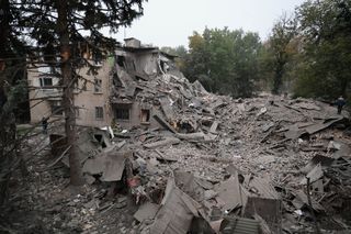 Viele Gebäude in Saporischschja sind komplett zerstört.