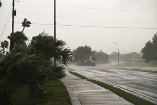 Überschwemmte Straßen in Pensacola, Florida.