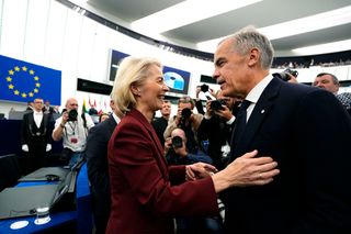 Prime Minister Mark Carney is greeted by European Commission President Ursula von der Leyen as he arrives to address the European Parliament in Strasbourg, France, on Thursday, Sept. 17, 2026.