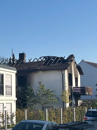 Das ausgebrannte Haus in Lerchenau