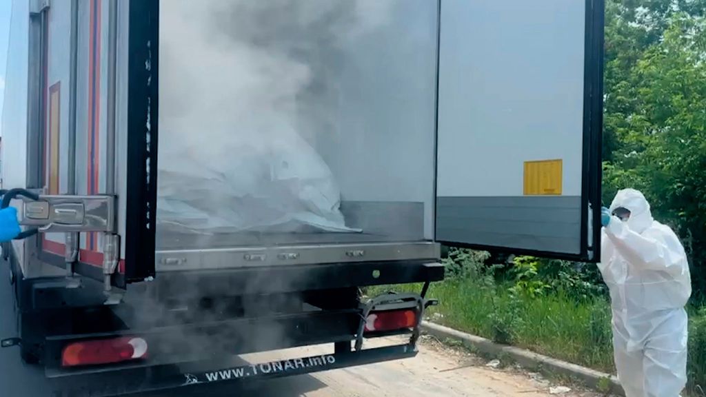 Das Bild vom Juni 2025 zeigt einen Kühl-Lkw, der im Rahmen eines damaligen Austauschs von Gefallenen eingesetzt wurde. 