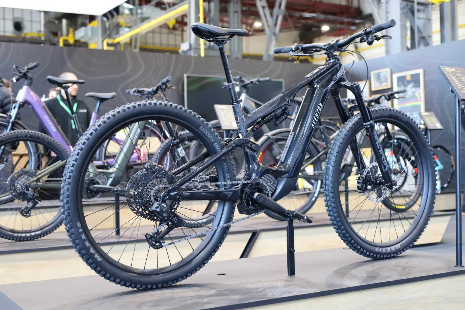james baroud dachzelte Space M Dachzelt the Odyssey brings a Gatuida Ölkanne Pumpe Handpumpe Category:E Bike_Ergon GP1 L  ergonomic Size:XL - US Large