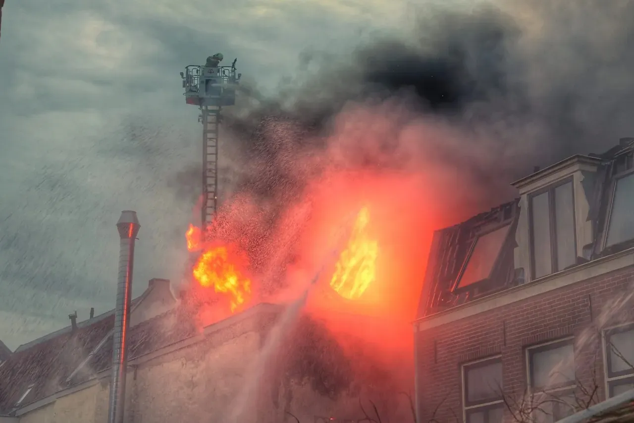 LIVE. Zware brand en “meerdere explosies” in centrum van Utrecht: meerdere  panden ingestort, nog gezocht naar meer mogelijke slachtoffers | GVA
